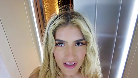 Model With A Fat Ass Gets Fuck On Vacation In Tulum Mexico