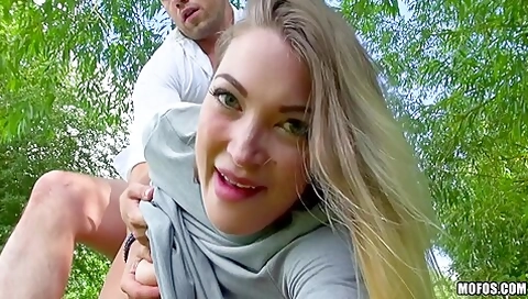 Tamara Grace Busty Brit Makes Amateur Sex Tape