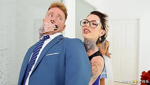 Naughty Babes Impassioned Threesome Sex - Stephanie Love, Chantal Danielle And Van Wylde